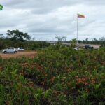 Fronteira Brasil-Venezuela em Roraima, simbolizando retorno seguro de brasileiros confirmada por ministro.